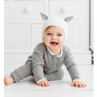 white hat by Kit & Kin