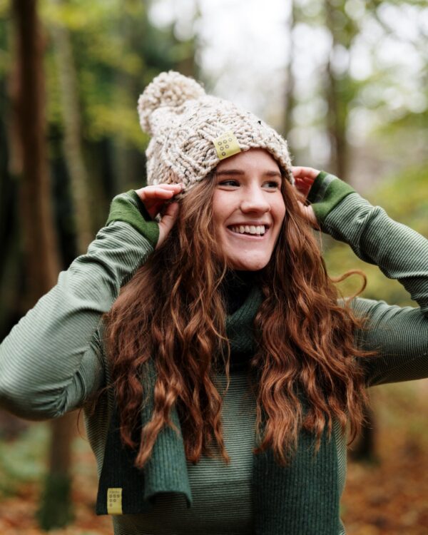FINDRA Clothing FINDRA  Merino Blend Cable Bobble Hat Oatmeal